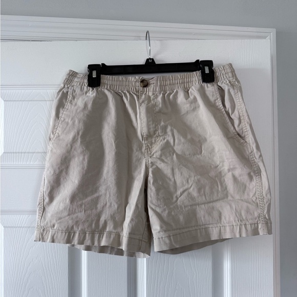 Crown & Ivy Men's Light Khaki Flat Front Shorts - Picture 1 of 3